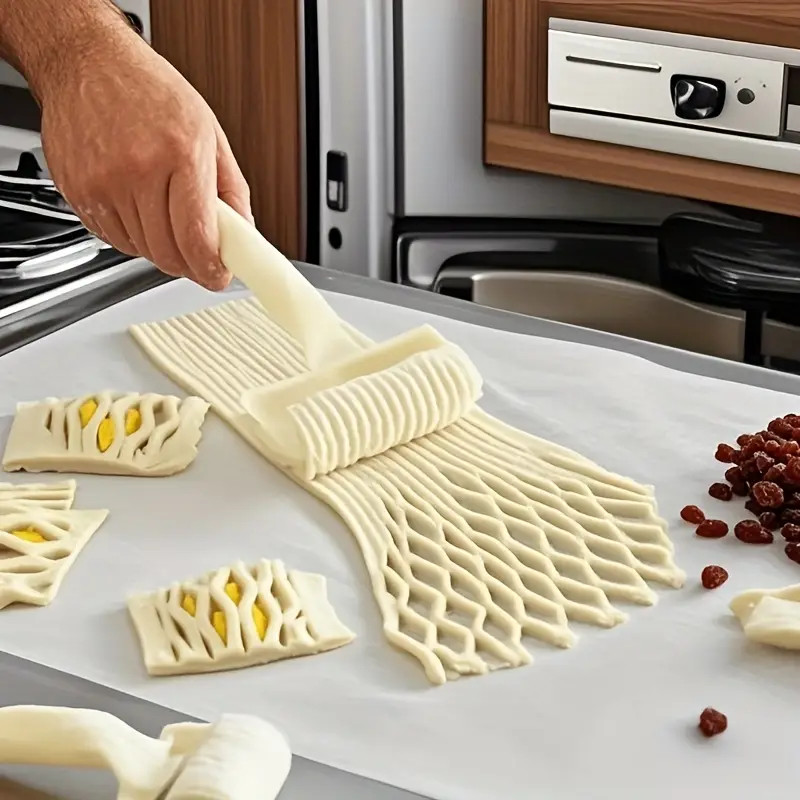 Lattice Pattern Roller Cutter For Homemade Pizza Pie Cookie Dough Baking Tool gallery