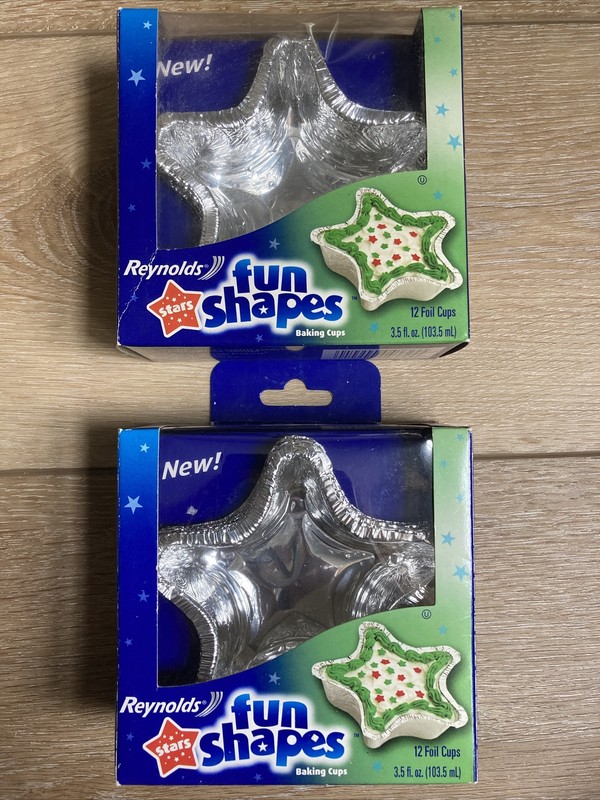 STARS 2005 Reynolds Fun Shapes 12 Foil Baking Cups NOS Lot/2