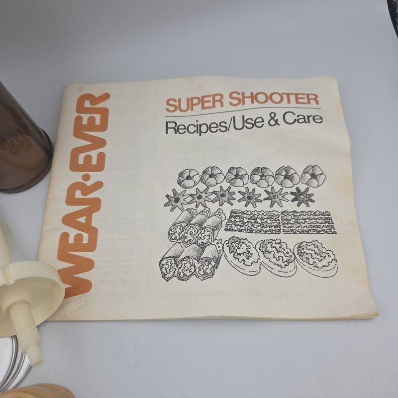 Vintage Wear Ever Super Shooter Electric Cookie Pastry Press Gun TESTED WORKS gallery