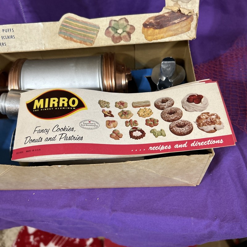 Vintage Mirror Aluminum Cooky-Pastry Press 358-AM In Original Box gallery