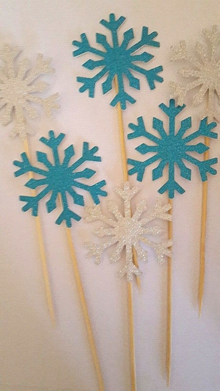 10 X GLITTER SNOWFLAKE CAKE CUPCAKE TOPPERS BLUE & SILVER SNOWFLAKE CAKE TOPPERS gallery