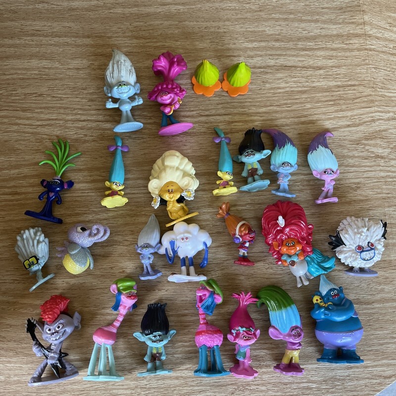 Dreamworks TROLLS World Tour Mini Figures PVC Cake Toppers Lot 25 Poppy DWC NEW