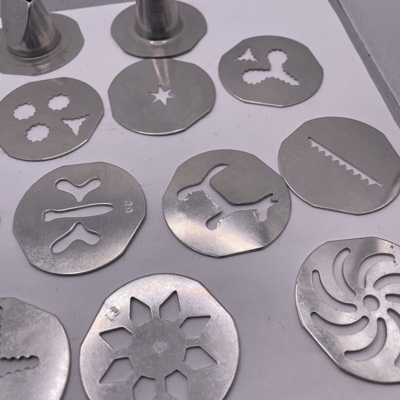 Vintage Mirro Cookie Press 12 Discs And 3 Tips Aluminum Replacement Only gallery