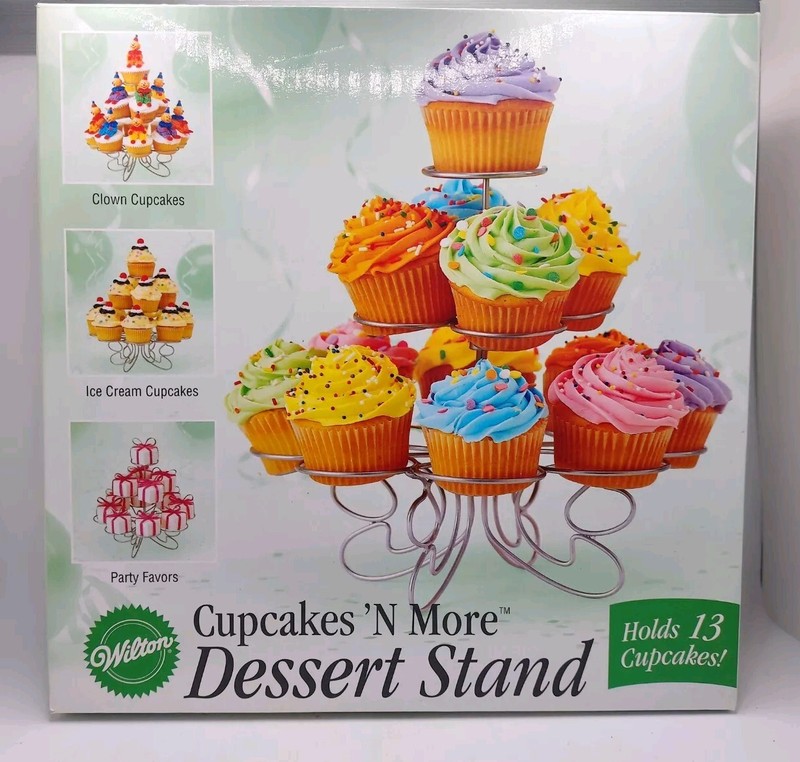 Wilton Cupcake’s And More Small Dessert Stand Holds 13 Cupcakes NIB 2005