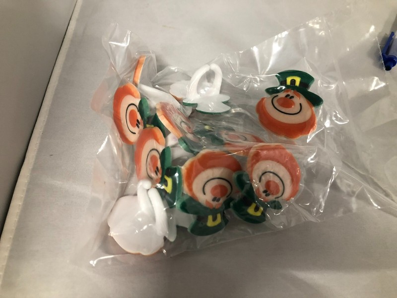 Leprechaun cupcake rings, 12 ct / NEW / St Patricks Day gallery