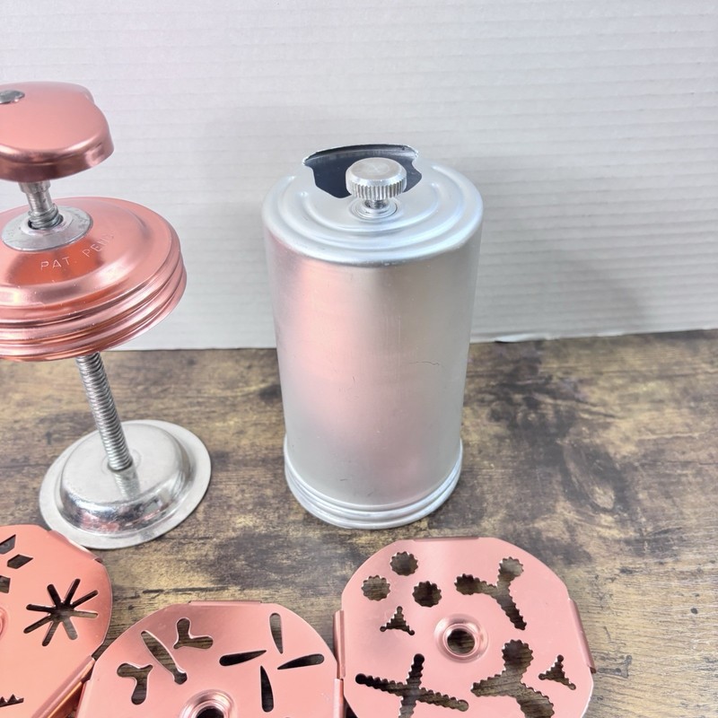 Vintage Mirro Dial-a-Cookie Cookie Press Model 550-0090 gallery