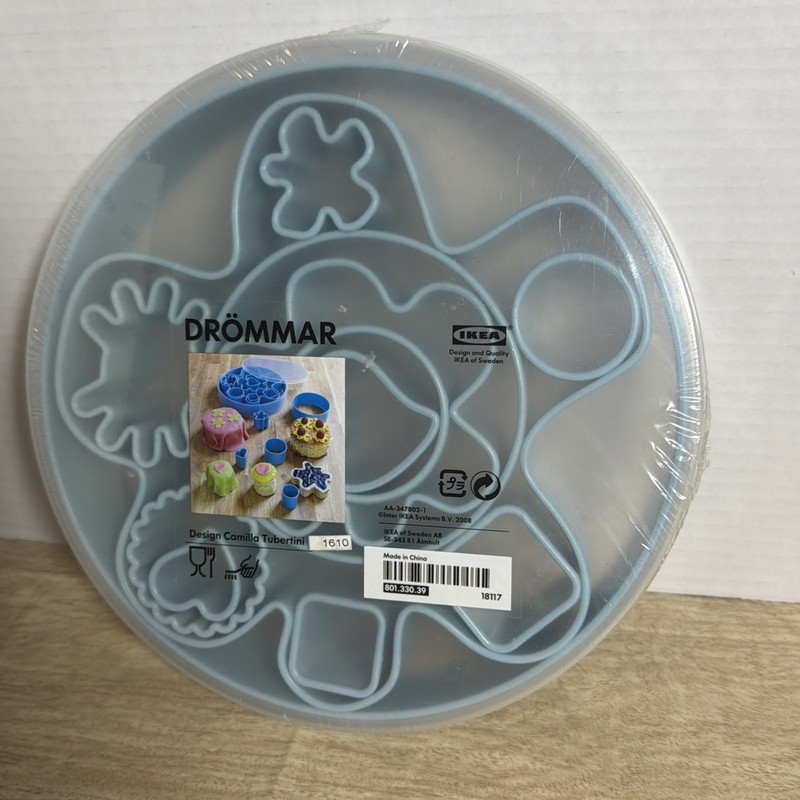 NEW Ikea Drommar 13 PC Cookie Pastry Biscuit Cutter Set by Camilla Tubertini gallery
