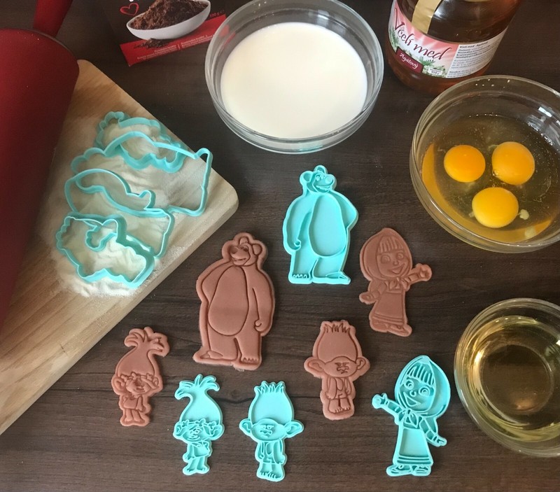 Cookie Cutter - cartoon characters gallery