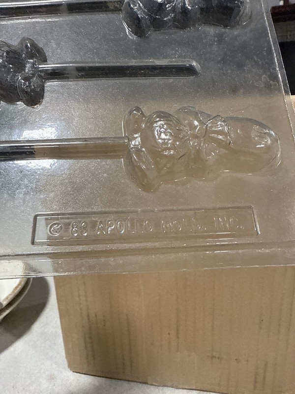 Vintage Halloween Candy Mold Lot – Apollo & Wilton – Lollipop & Figure Molds gallery