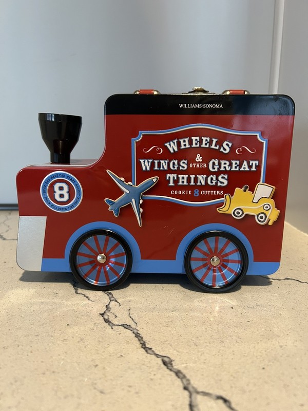 Williams Sonoma Wheels Wings & Other Great Things-8 Cookie Cutters Tin Case