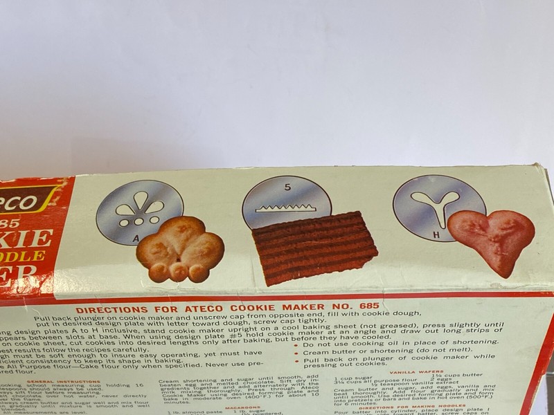 Vintage ATECO 685 The Original Cookie Noodle Maker Metal Press &10 Design Plates gallery