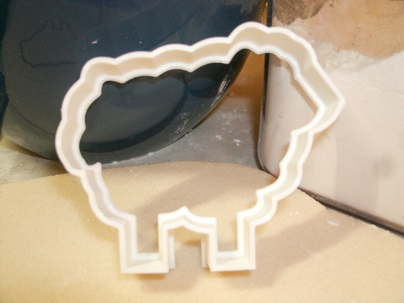 THE LION AND LAMB SHEEP BIBLICAL CHURCH STORY VERSE WILD COOKIE CUTTER PR1182 gallery
