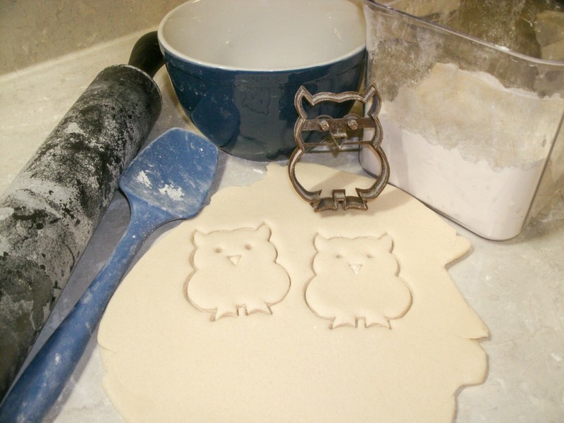 OWL NOCTURAL NIGHT BIRD SYMBOL SPECIAL OCCASION CAKE COOKIE CUTTER USA PR287 gallery