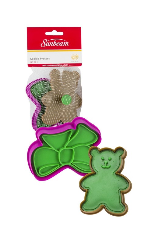 2 Piece Bear and Christmas Bow Cookie Cutter