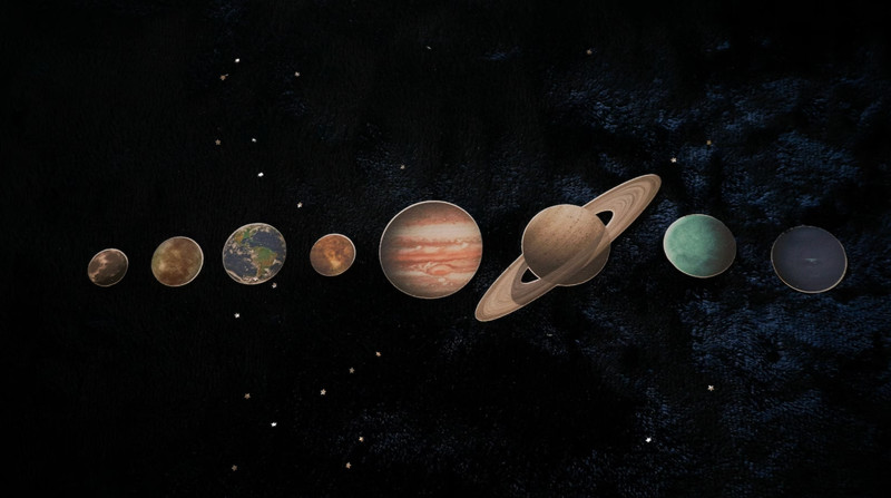 Edible Solar System -Planets -Outer Space edible cake decoration gallery