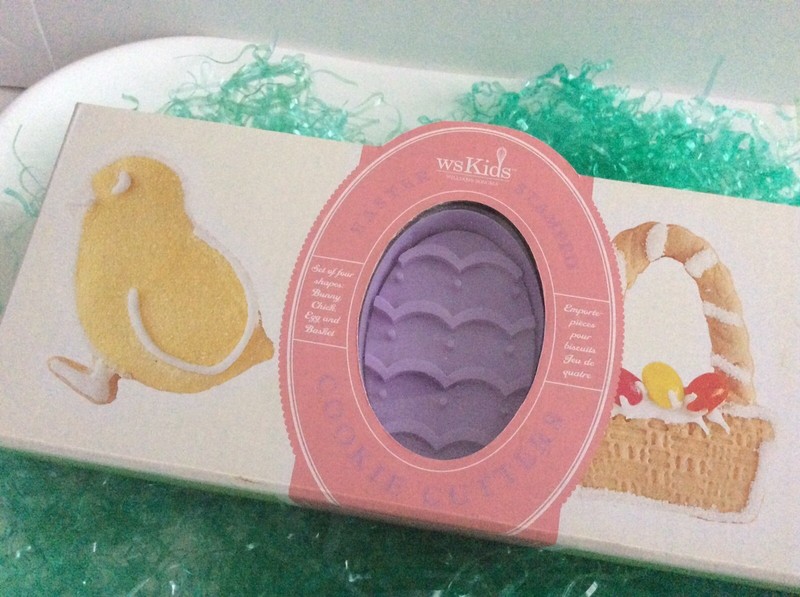 Set/4 2007 Williams Sonoma Kids Easter Stamped Cookie Cutters Chick Basket Bunny gallery
