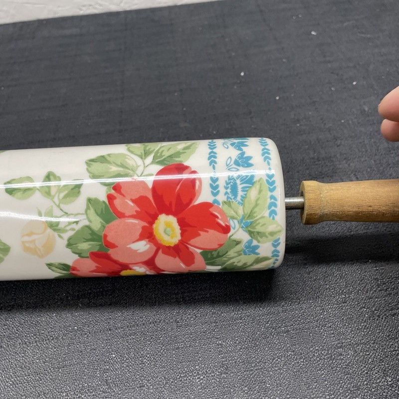 Pioneer Woman Floral Ceramic Rolling Pin Wood Handles Retired 2812DMT Sweet Rose gallery