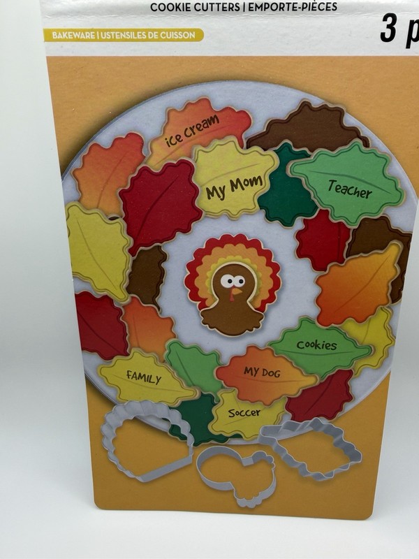 Celebrate It Thanksgiving Cookie Cutters Turkey Autumn Leaf Metal 3pc NEW Baking gallery