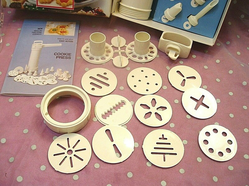 "HUTZLER-GERDA EASY ACTION COOKIE PRESS / FOOD DECORATOR", Made in W. Germany gallery