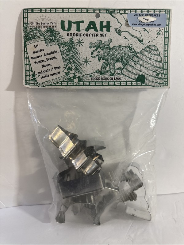 Off the Beaten Path 6 cookie cutters Pine Snowflake Beehive Bear Seagull Moose