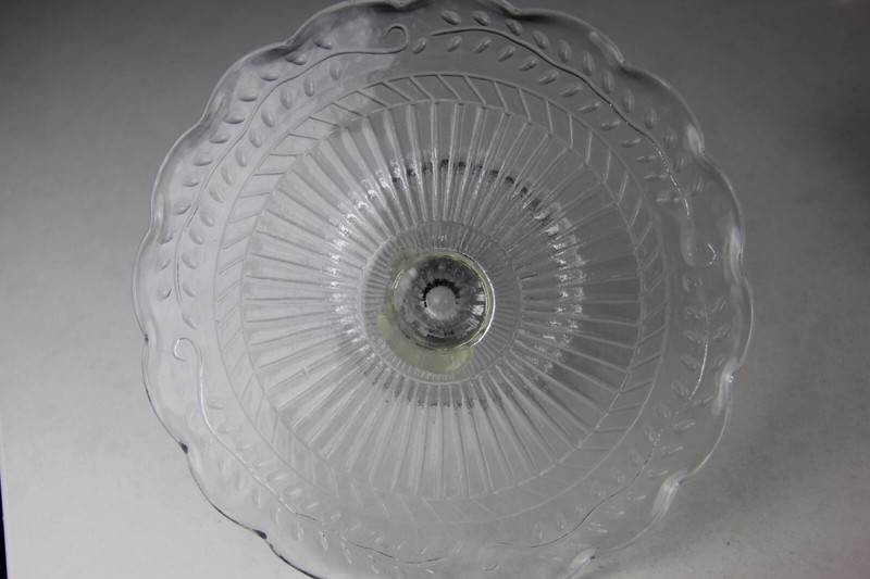 Southern Living at Home Charleston 9" Cake Pedestal Stand gallery
