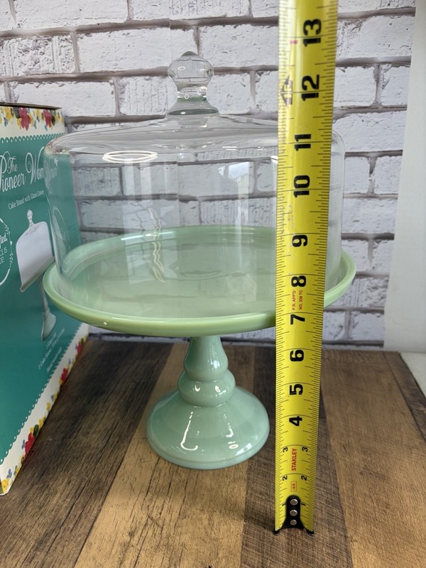 The Pioneer Woman Timeless Beauty Jade Green 10" Cake Stand with Glass Cover New gallery