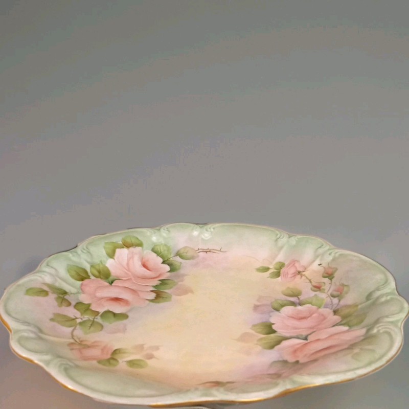 Vtg Ceramic Top 13"×3" Cake round8" booted Stand GreenPink Rose Pattern. gallery