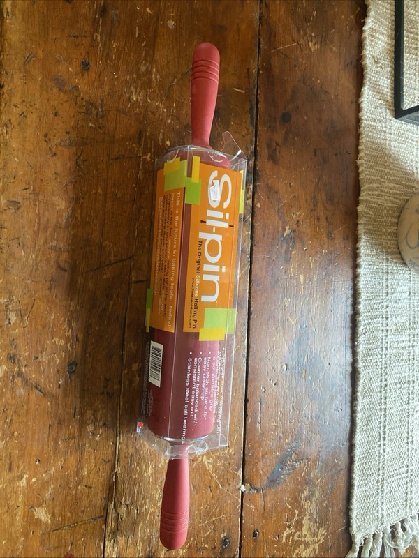 sil pin rolling pin 12inch New Sealed Box Red