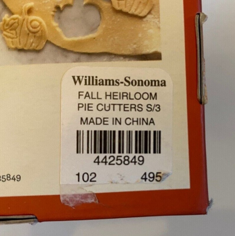 Williams Sonoma Heirloom Autumn Pie Crust Cutters Turkey Pumpkin Leaf Wood Metal gallery
