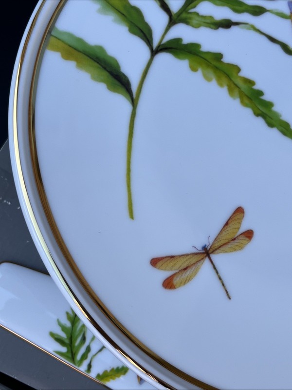 CHARTER CLUB GRAND BUFFET Porcelain Butterfly/Dragonfly Gold Rim Cake Stand Set gallery