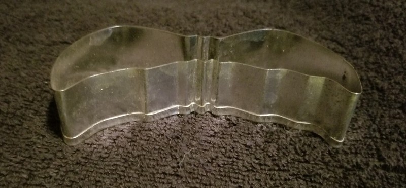 Vintage Set of 3 Halloween Cookie Cutters--Bat, Pumpkin, & Witch--50+ Years Old! gallery