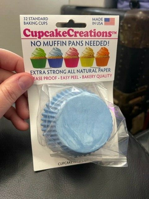 Cupcake Creations Light Blue No Muffin Pan Required 32 Baking Cups New!