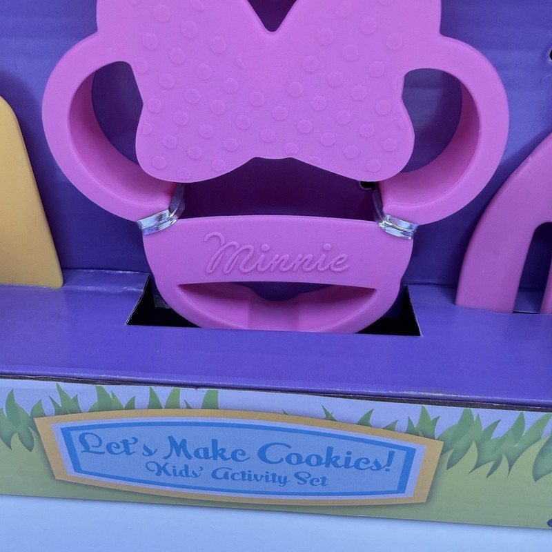 Disney Let's Make Cookies Kids Activity Set by Zac NIB Minnie Mouse Baking Set gallery