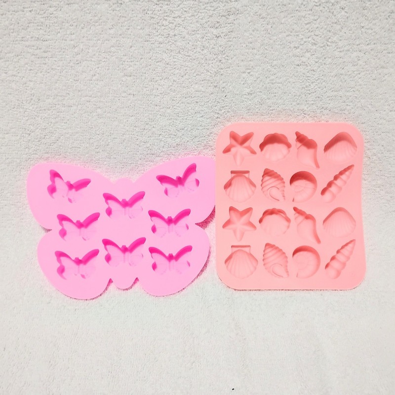 (2) Pc Oven Proof Baking Candy Treats Silicone Molds Med Butterflies Sea Shells