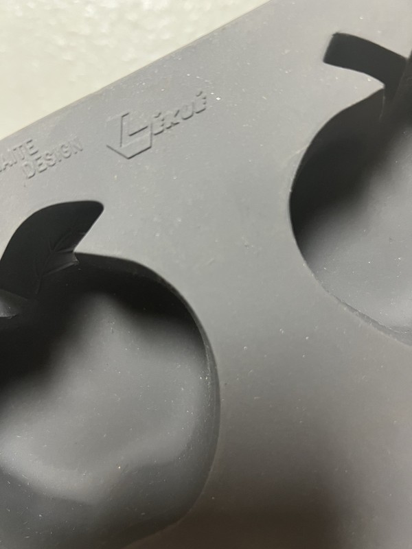 Lekue Apple Mold For Baking New gallery