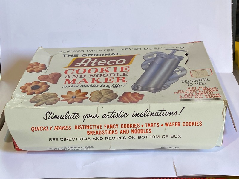 Vintage ATECO 685 The Original Cookie Noodle Maker Metal Press &10 Design Plates gallery