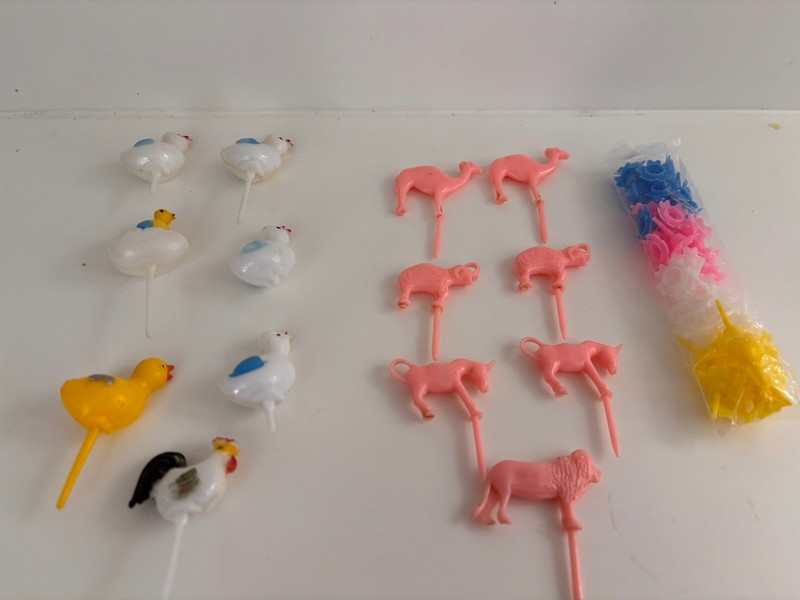 Vtg. Lot Of 50 Hard Plastic Cake Toppers For The Cake Decorator-Animals/Flowers