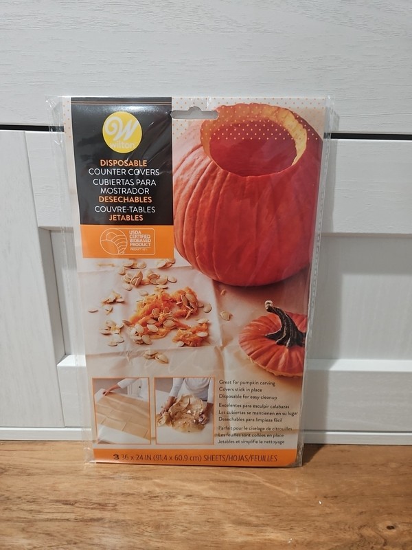 Wilton Disposable Counter Covers 3 PC Pumpkin Carving Halloween CHRISTMAS COOKIE