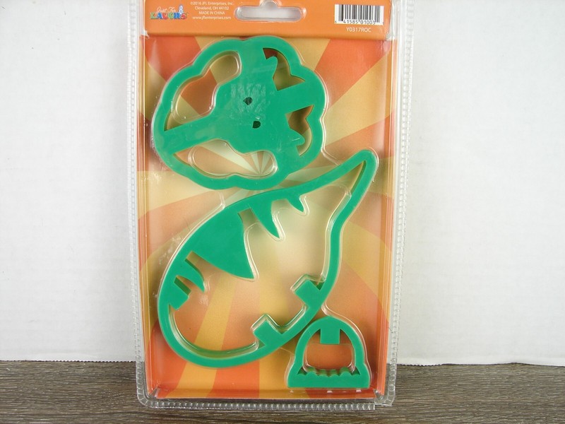 Just for Laughs 3D Triceratops Cookie Cutter gallery