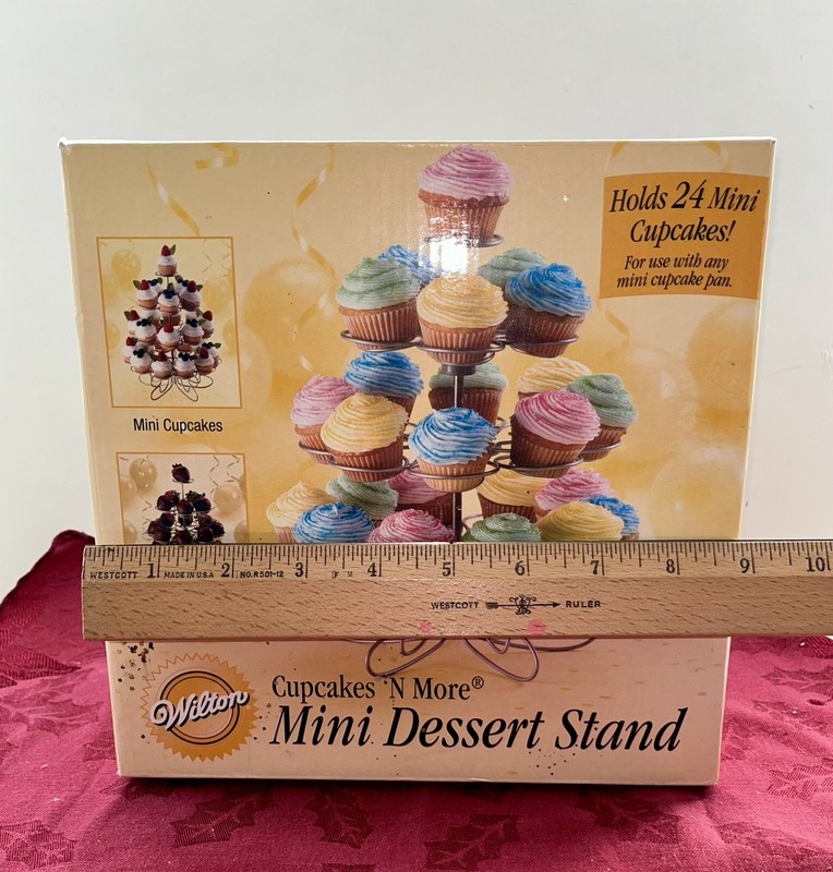 NIB 2006 WILTON MINI 24 CUPCAKE ‘N MORE METAL DESSERT STAND DIPPED FRUIT gallery