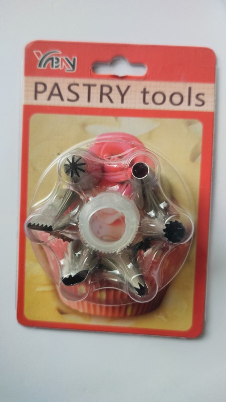 6pcs Icing Piping Nozzles Pastry Tips Cake Decorator with 100pcs piping bags gallery