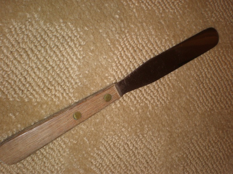 COUNTRY KITCHEN Stainless Steel Japan Wood Handle ICING SPATULA 8" Long - NICE gallery