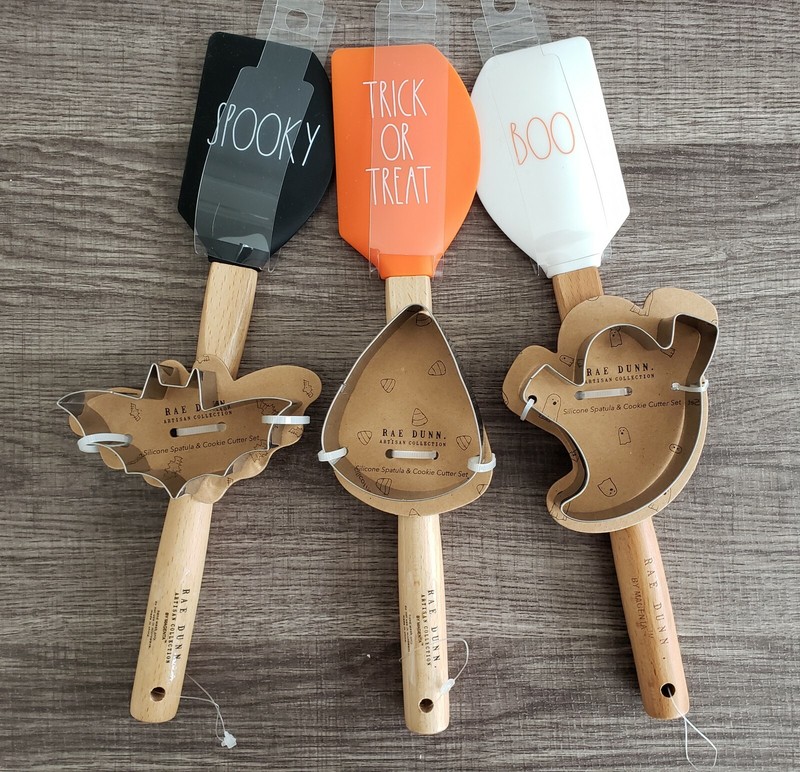 Rae Dunn Halloween Silicone Spatulas Set with Cookie Cutters. Brand New!