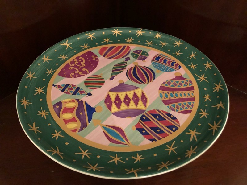 ESSEX COLLECTION CHRISTMAS "KALEIDOSCOPE ORNAMENTS" PEDESTAL CAKE PLATE gallery