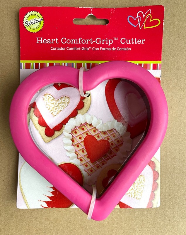 Large Heart Cookie Cutter Wilton Comfort Grip Large 4″ New Anytime Valentine
