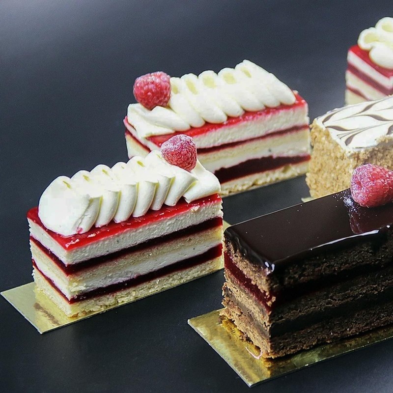 200 PCS Mini Gold Rectangular Cake Board Small Mousse Cupcake Base 3.94x2.36" gallery