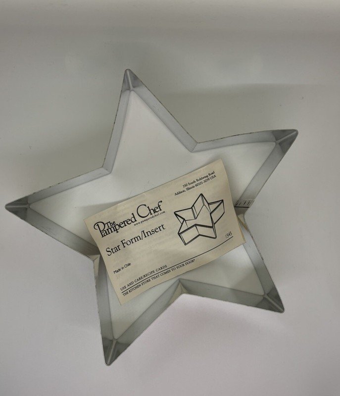 THE PAMPERED CHEF STAR FORM INSERT PAN MOLD 1545 New