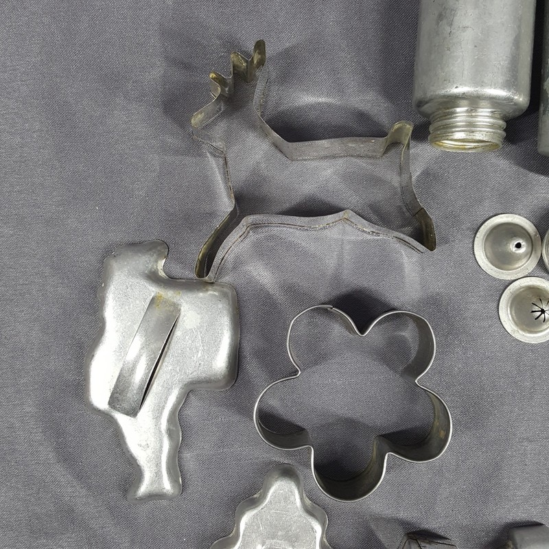 Vintage Aluminum Cookie Cutter Set with Cookie Press & Nozzles - Christmas Theme gallery