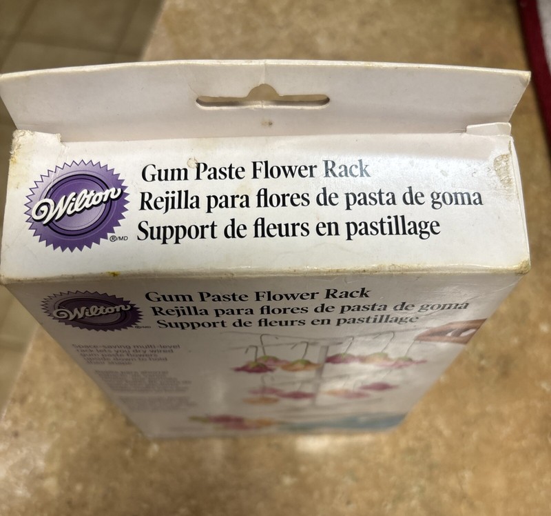 Wilton Gum Paste Flowers Drying Rack- Vintage gallery