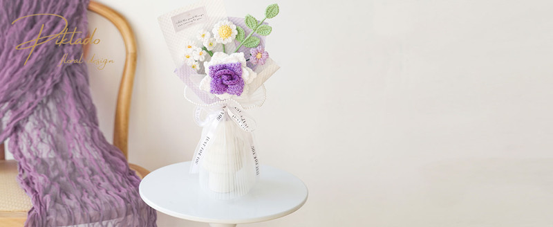 Handmade Crochet Pink Rose Daisy Bouquet for Fily & Friends Finished gallery